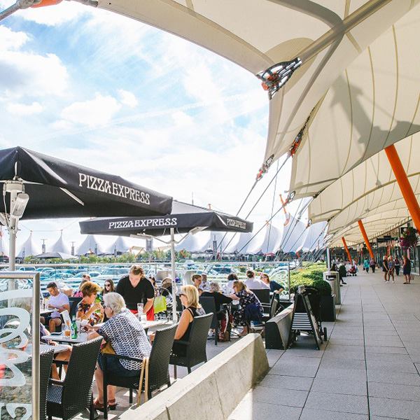 Ashford Designer Outlet Pizza Express Summer (C)